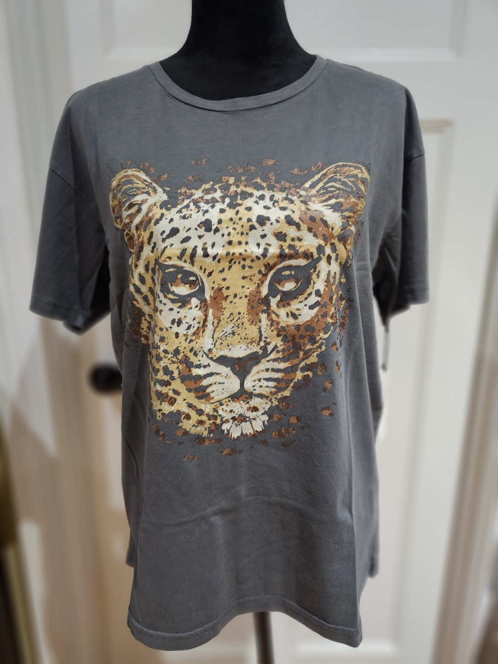 7 For All Mankind Gray Leopard Face Short Sleeve Tee, NWT